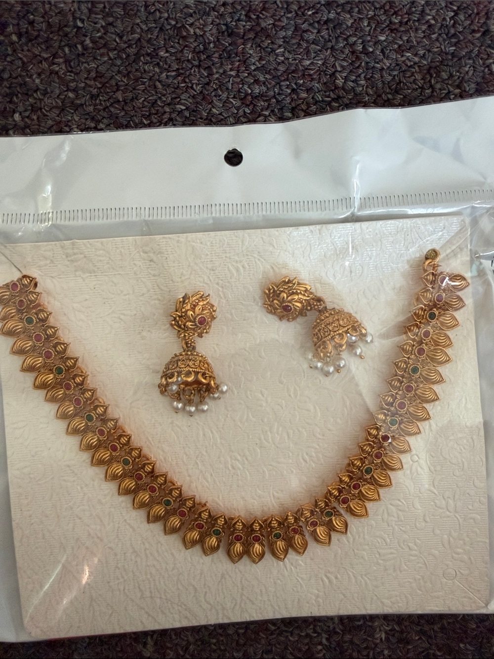 Gold-Tone Traditional Necklace Set with Red and Green Accents